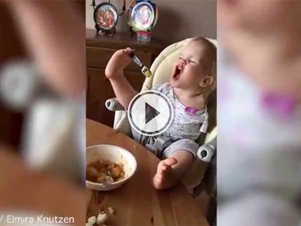 Incredible toddler with no arms learns to use her feet to eat