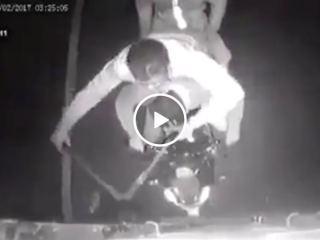 Criminals have hilarious high speed robber fail (Video)