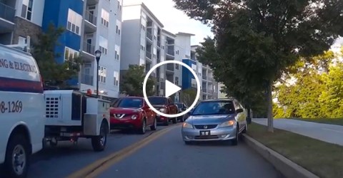 Idiot driver endures the longest 'reverse of shame' ever (Video)