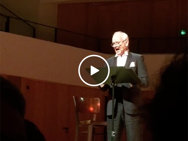 Bill Murray sings in a traveling band