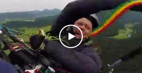 Paraglider makes terrifying plummet to Earth when parachute fails (Video)