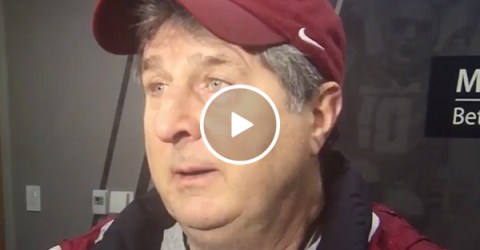 Mike Leach Gives Explanation on Weddings Before Apple Cup