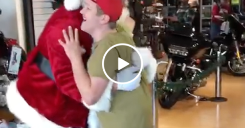 Disabled man adorably excited to meet Santa (Video)