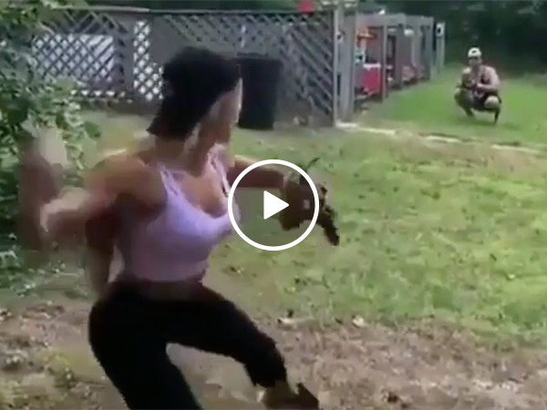 Sexy Baseball Girl Throws A Nasty Fastball And Is Very Hot