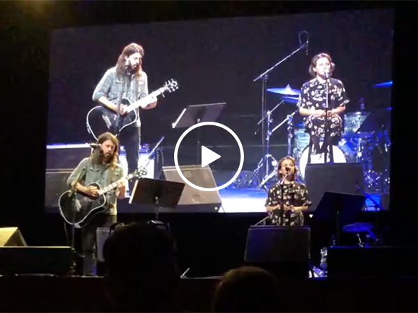 Dave Grohl's daughter Sings Just Like Her Foo Fighters Father