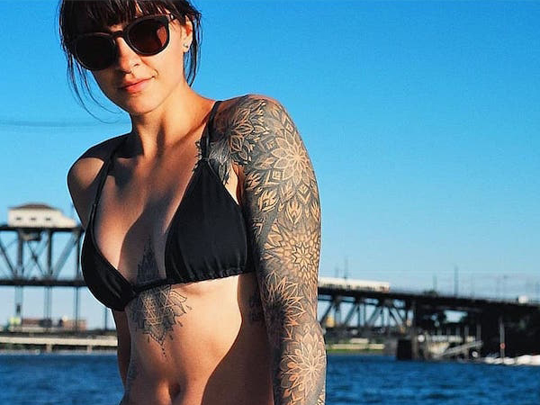 Clair Marie is a professional base jumper and stuntwoman