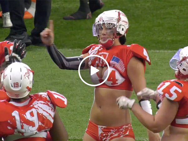 LFL lingerie Player Busts out Drake's Kiki Dance During a Game