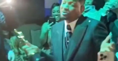 Will Smith celebrates by Gettin' Jiggy Wit It because that song SLAPS (Video)
